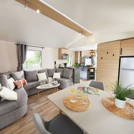 Mobil Home 3 Chambres 2 Salles De Bains Au Camping 4 Etoiles Mh276 Aux Charmettes Les Mathes Exterior photo