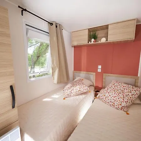 Mobil Home 3 Chambres 2 Salles De Bains Au Camping 4 Etoiles Mh276 Aux Charmettes Les Mathes Exterior photo