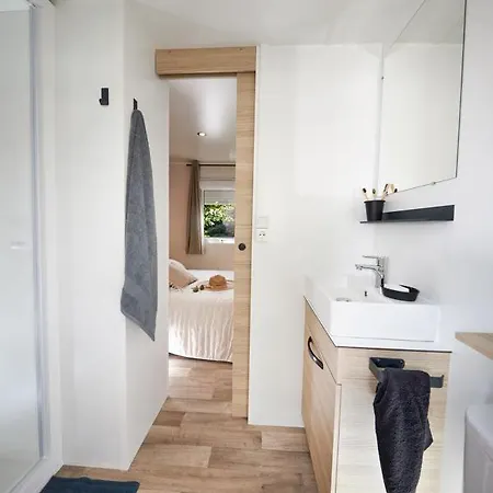 Mobil Home 3 Chambres 2 Salles De Bains Au Camping 4 Etoiles Mh276 Aux Charmettes Les Mathes Exterior photo